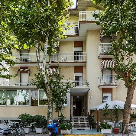 Hotel Elisabetta 2 stelle Cattolica Esterno foto